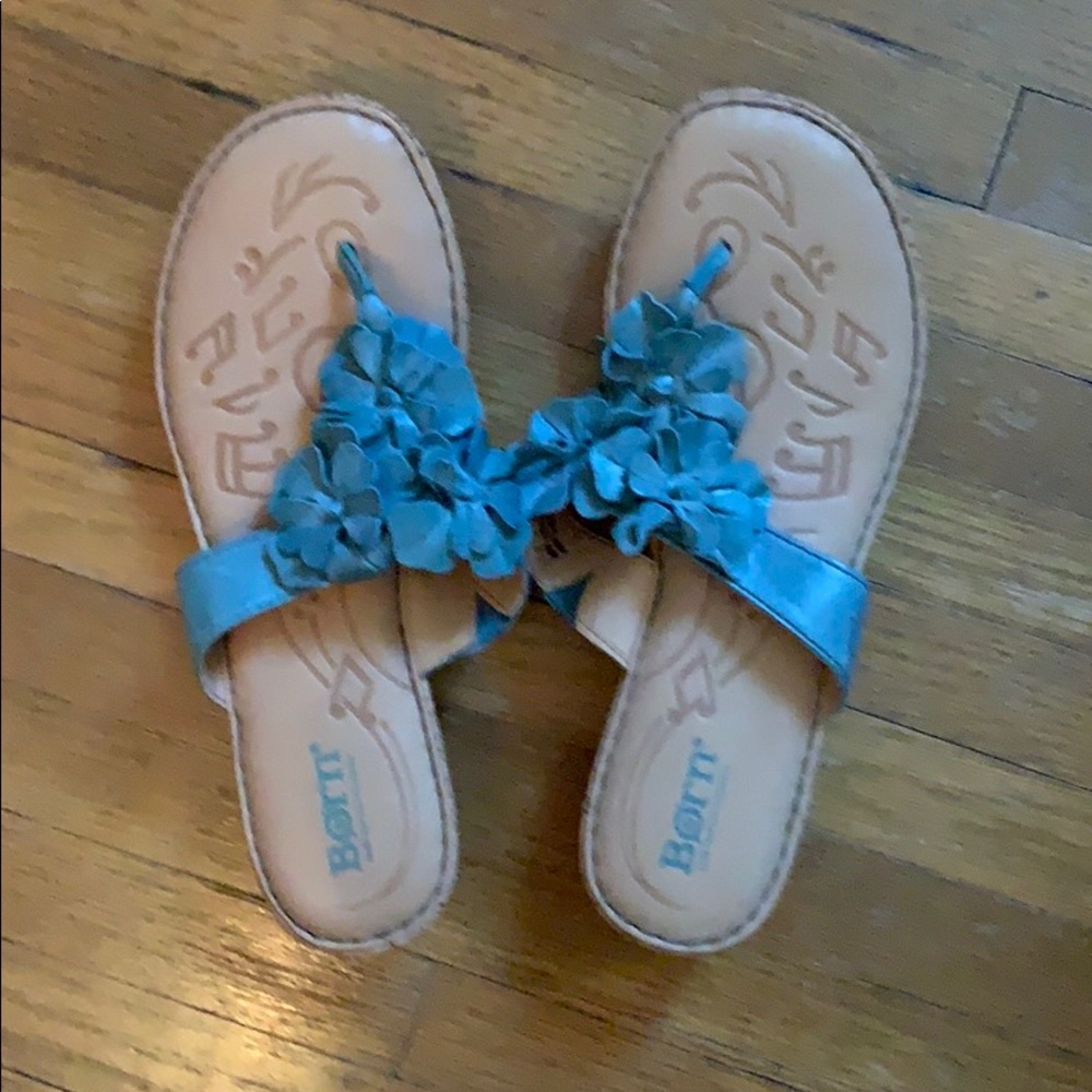 Born size 7 Thong Sandal